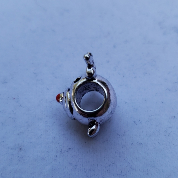 ✅6/$20.   Euro Beads - Reindeer - Picture 2 of 3